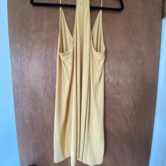 Yellow summer slowly dress - Picture 2 of 5